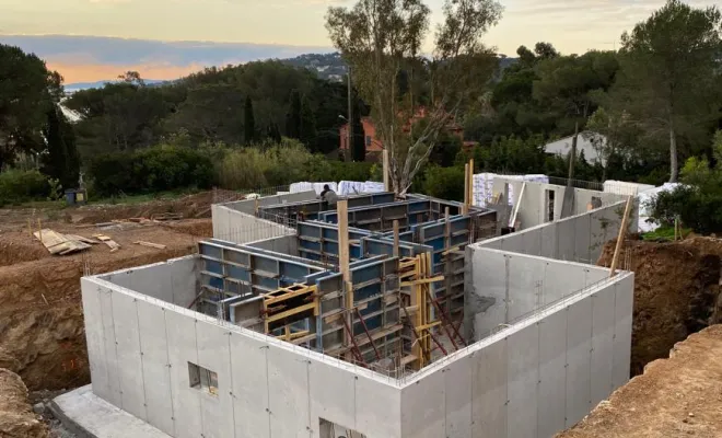 Réalisation de 3 villas haute gamme à Saint-Maxime , Fréjus, AI Construction