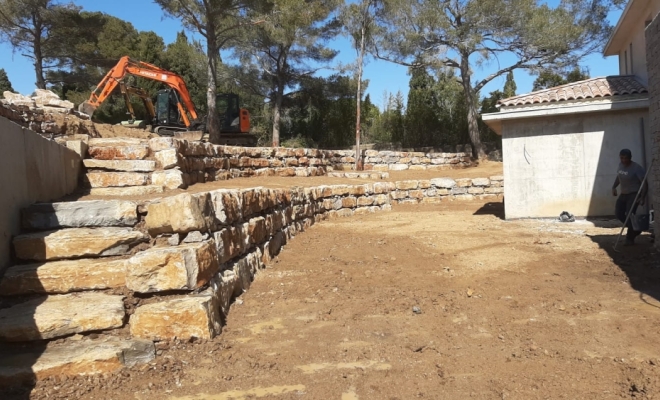 Réalisation de 3 villas haute gamme à Saint-Maxime , Fréjus, AI Construction