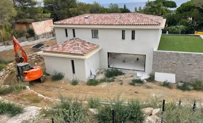 AI Construction : Lancement d’un projet exclusif de villas avec vue mer dans le Golfe de Saint-Tropez, Fréjus, AI Construction