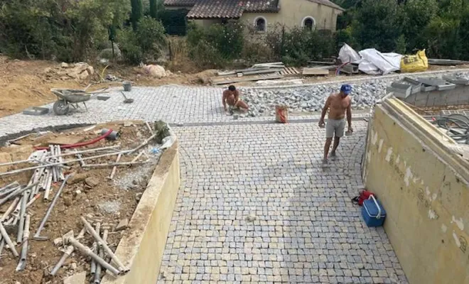 Pavage d'allée, Fréjus, AI Construction